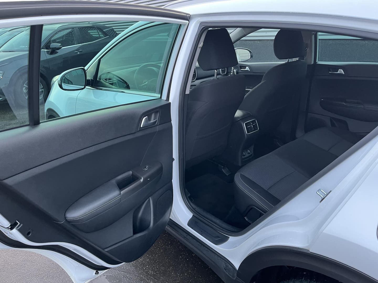 Kia Sportage thumbnail 19