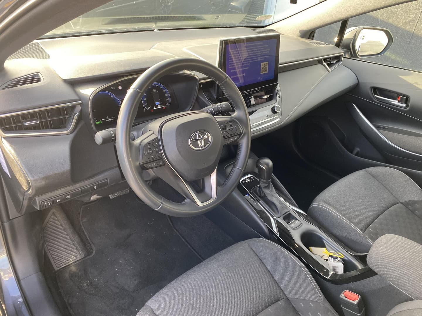 Toyota Corolla-touring-sports thumbnail 19