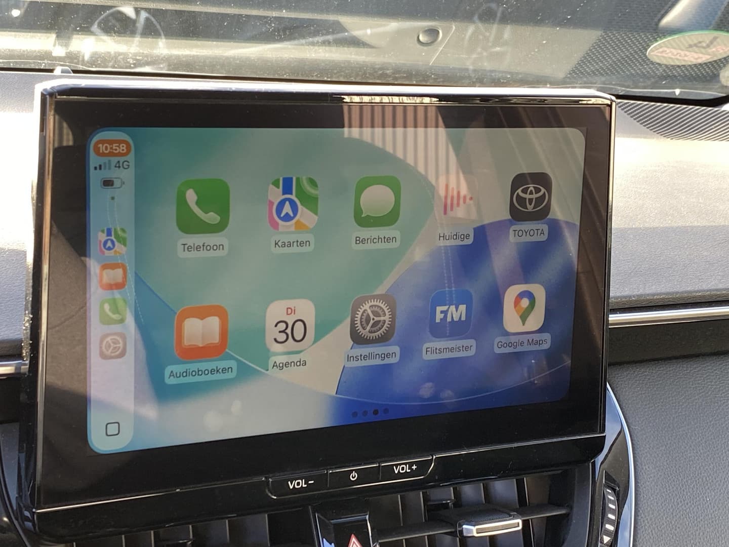 Toyota Corolla-touring-sports thumbnail 30