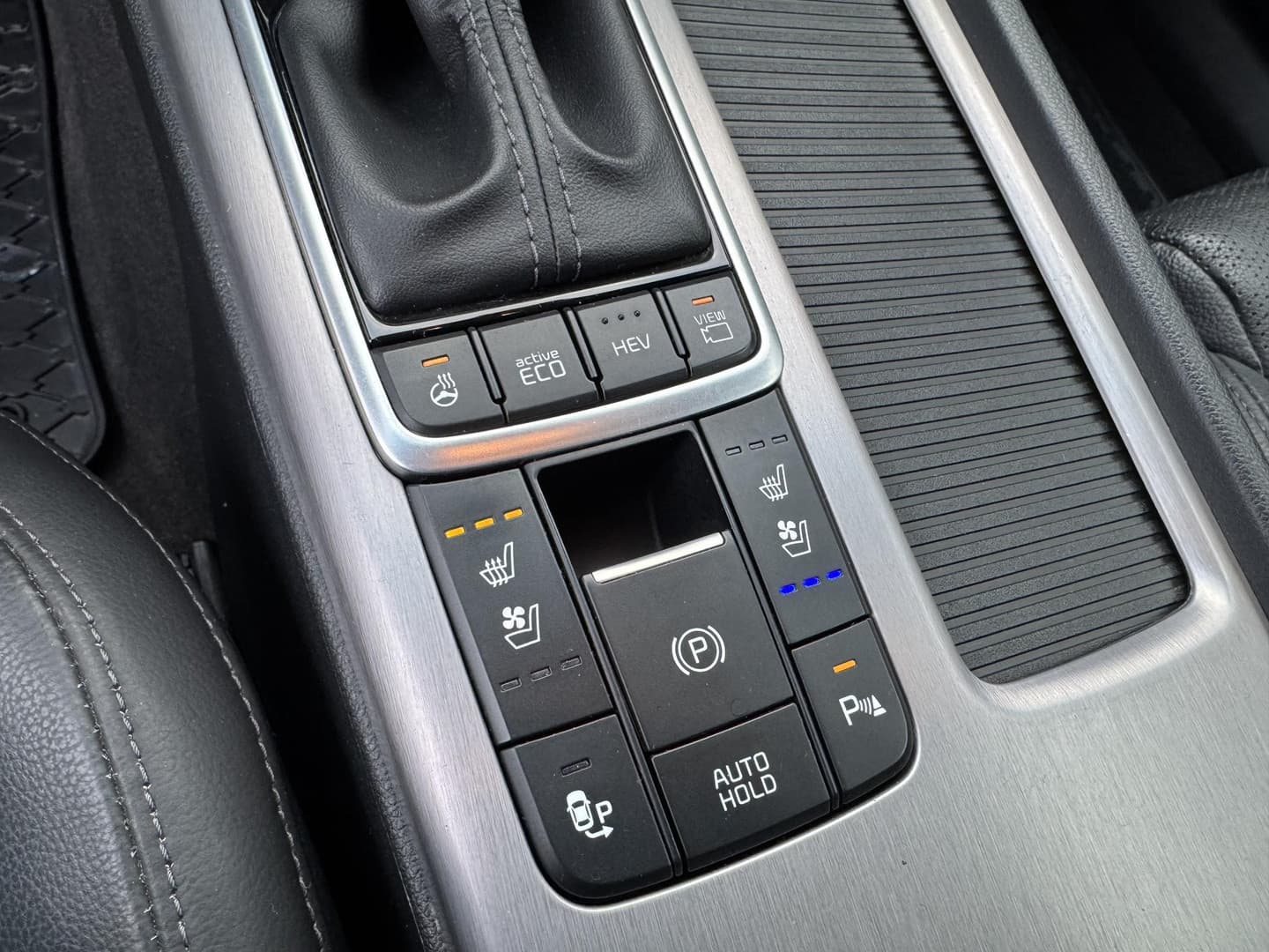 Kia Optima thumbnail 18