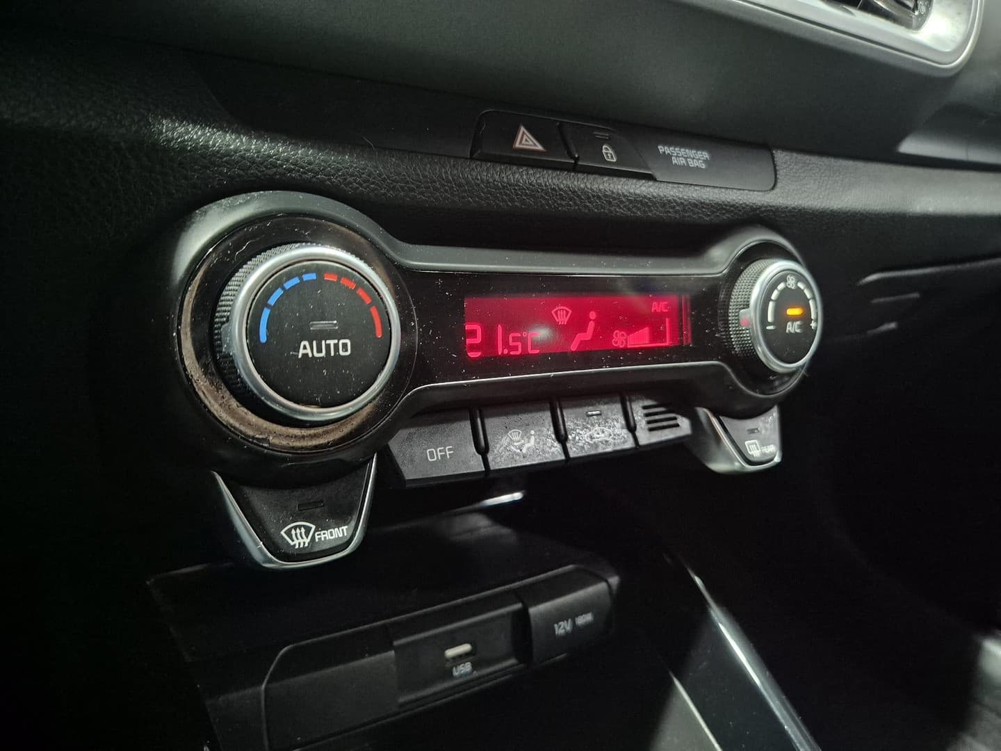 Kia Stonic thumbnail 22