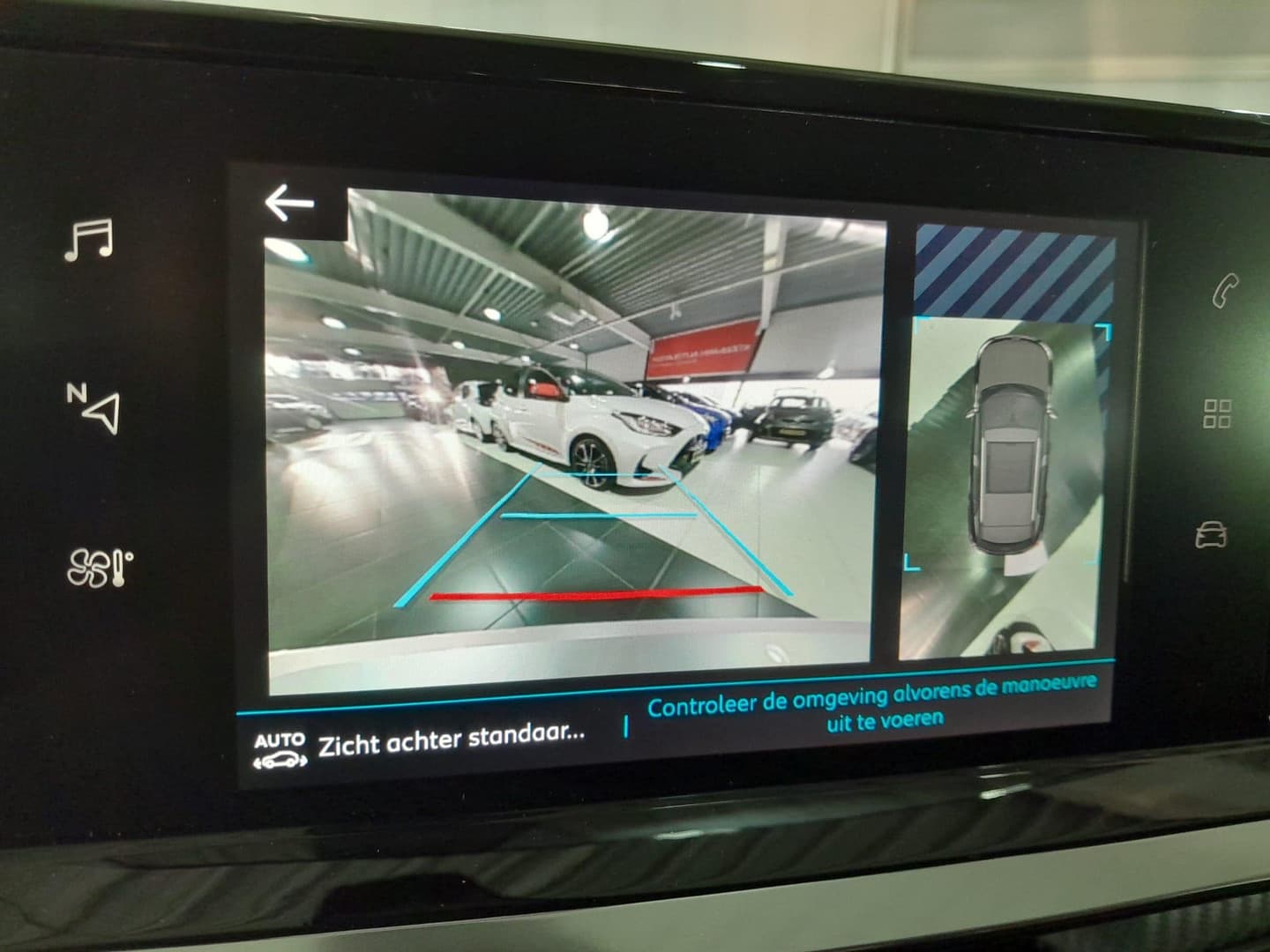 Peugeot E-2008 thumbnail 6