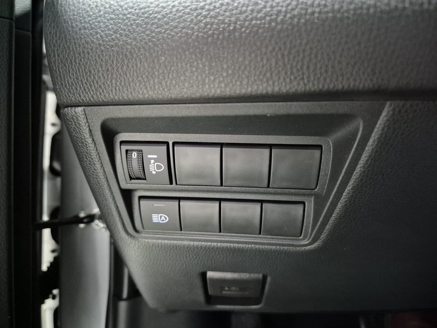 Toyota Yaris-cross thumbnail 18