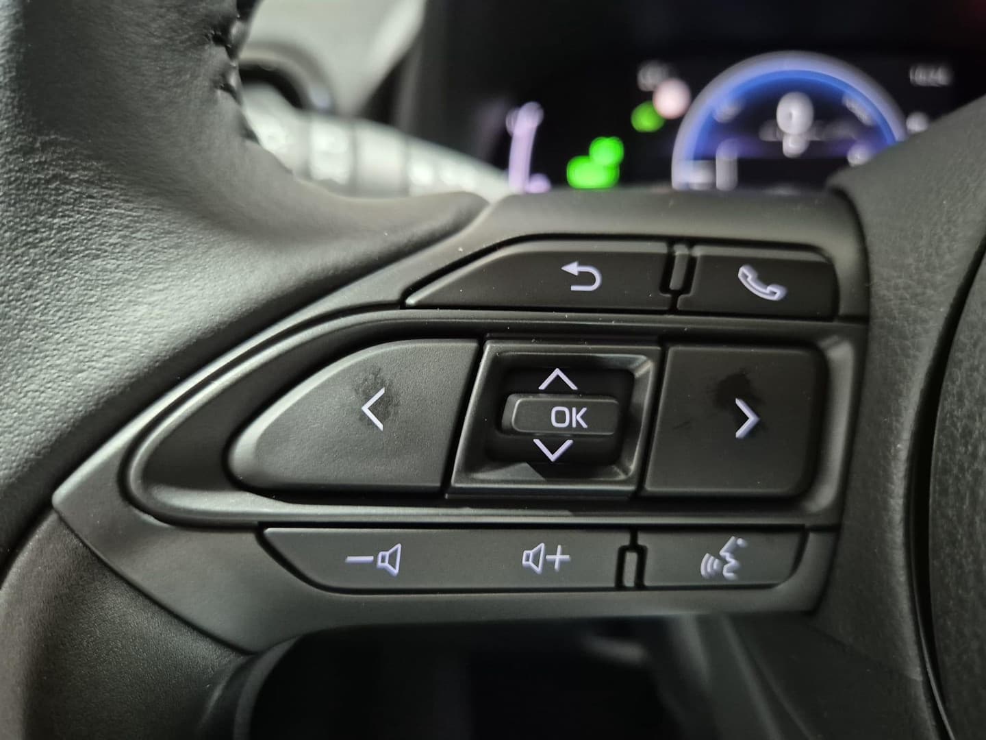 Toyota Yaris-cross thumbnail 20