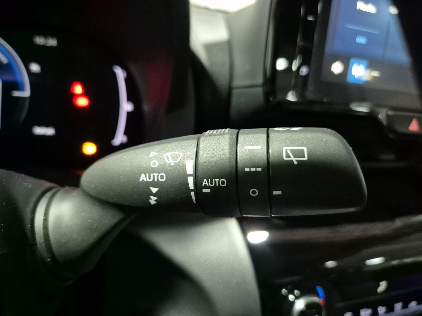 Toyota Yaris-cross thumbnail 21