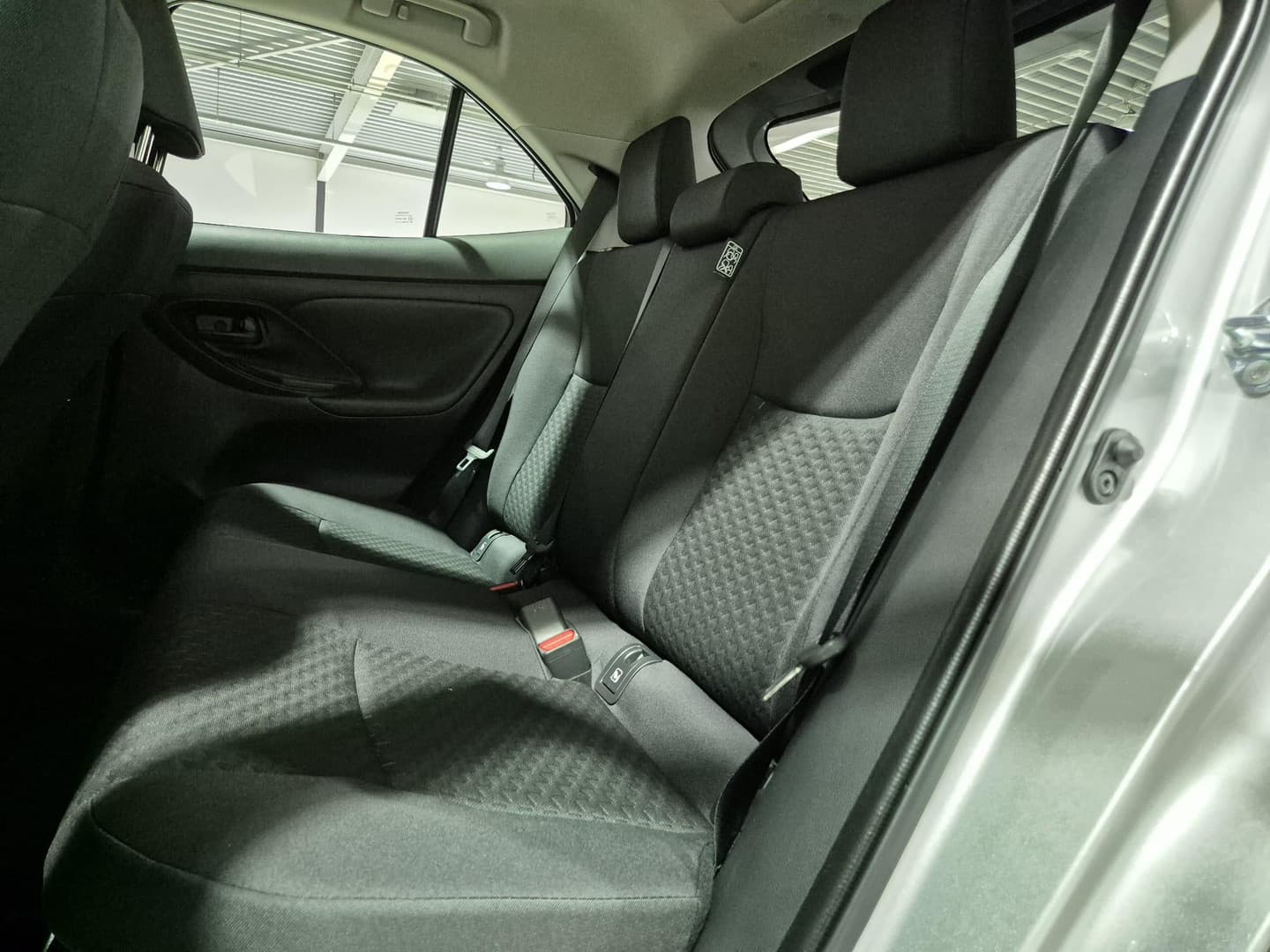 Toyota Yaris-cross thumbnail 34