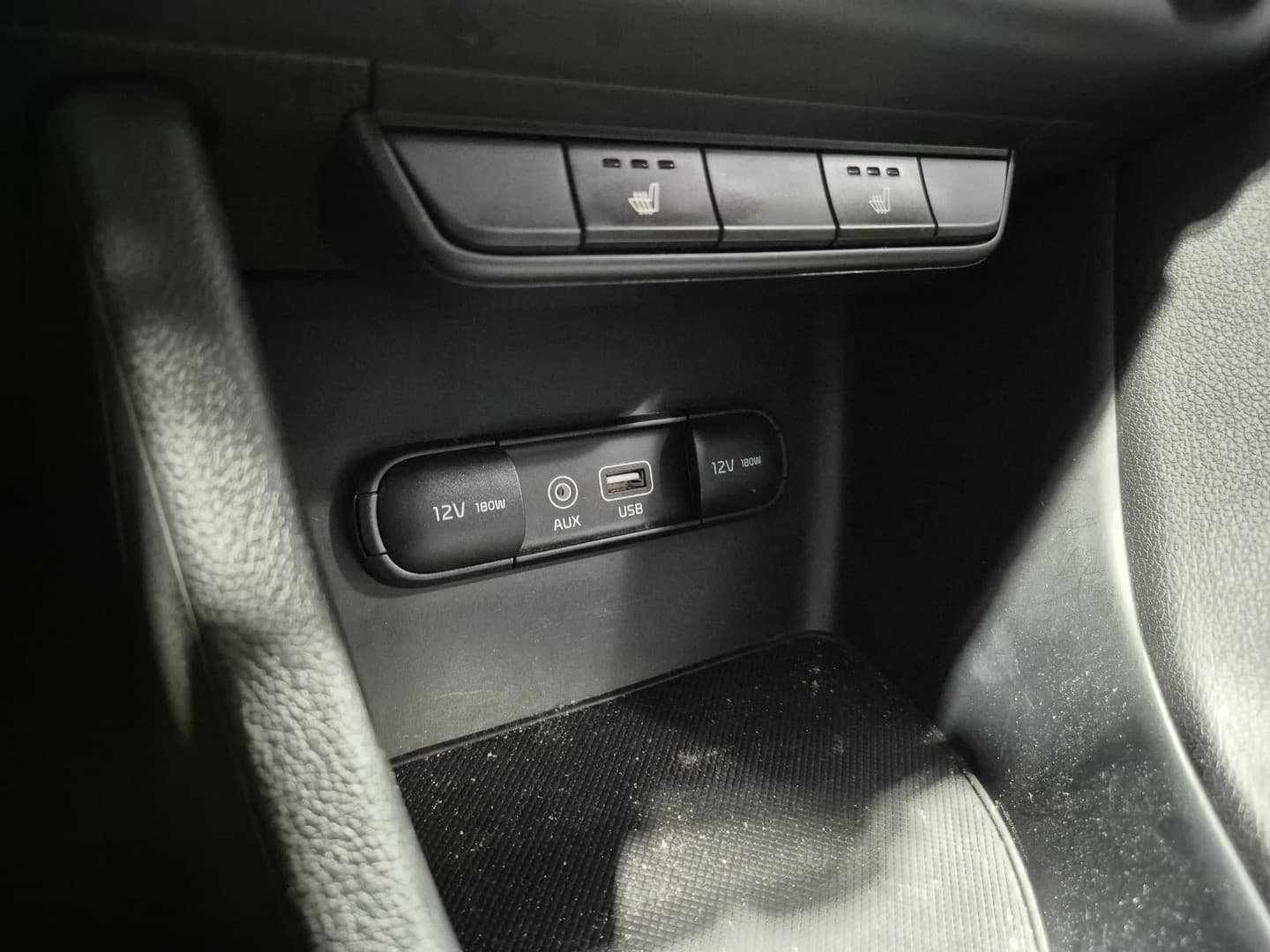 Kia Sportage thumbnail 6