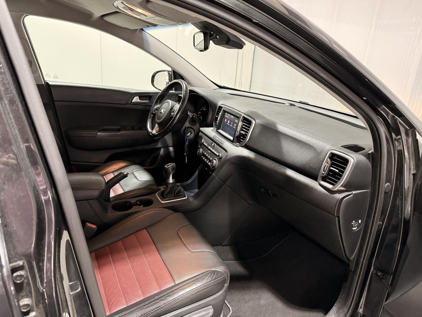 Kia Sportage thumbnail 25