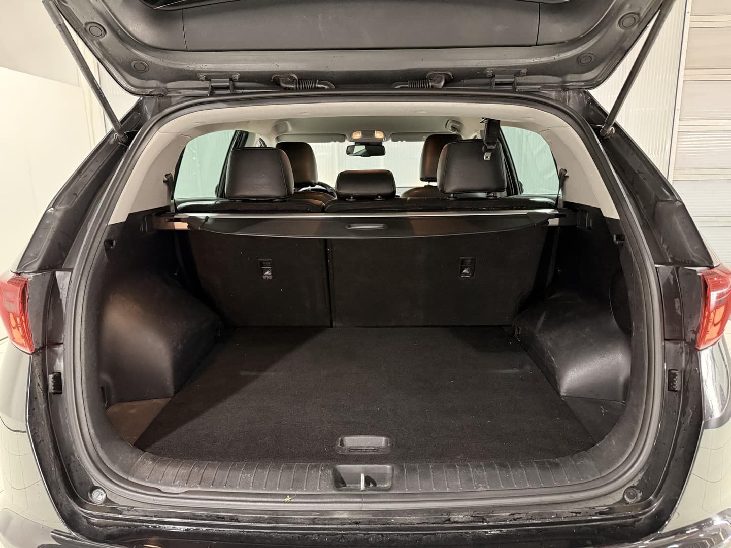 Kia Sportage thumbnail 26