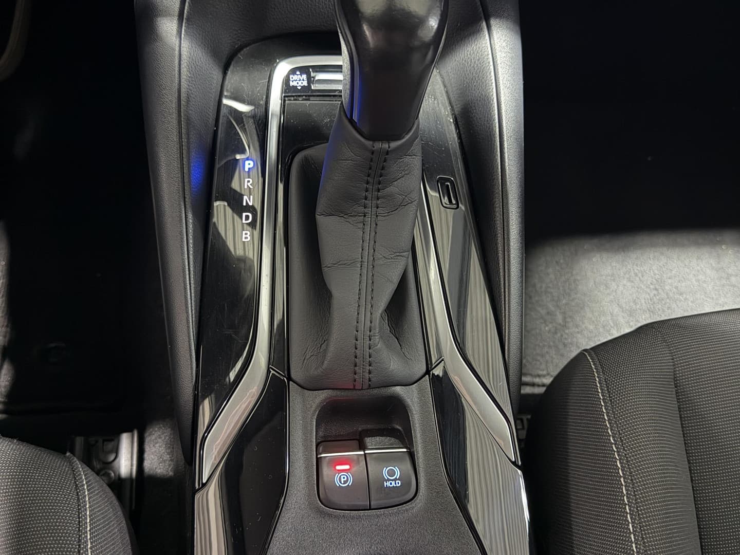 Toyota Corolla-touring-sports thumbnail 24