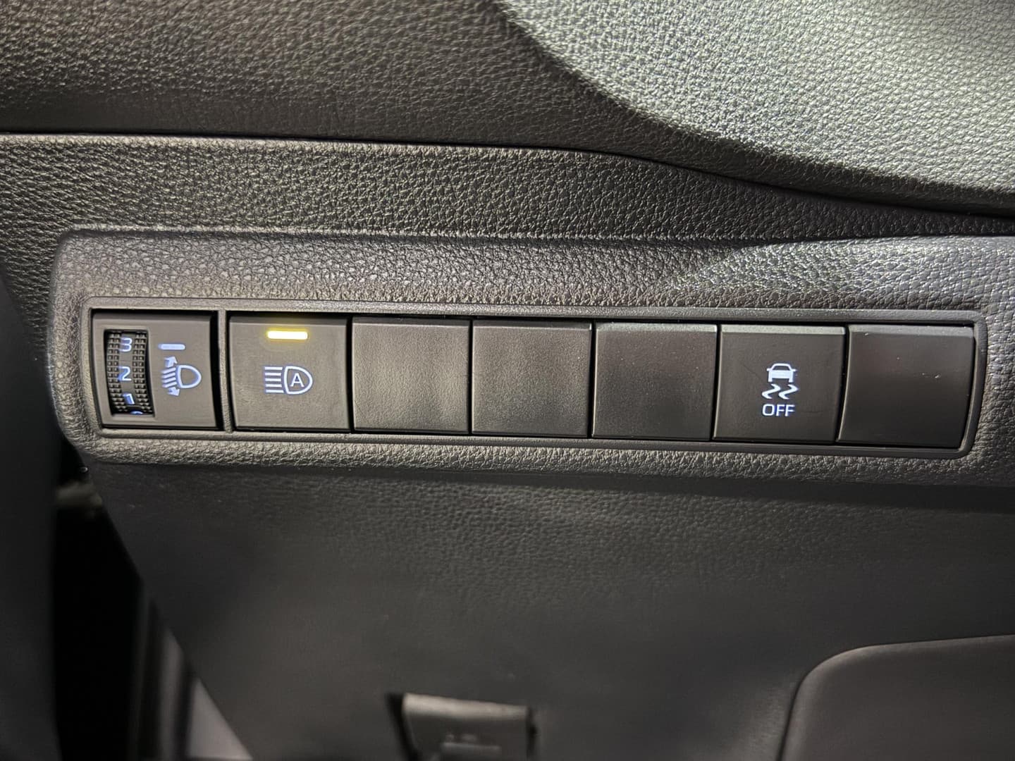 Toyota Corolla-touring-sports thumbnail 27