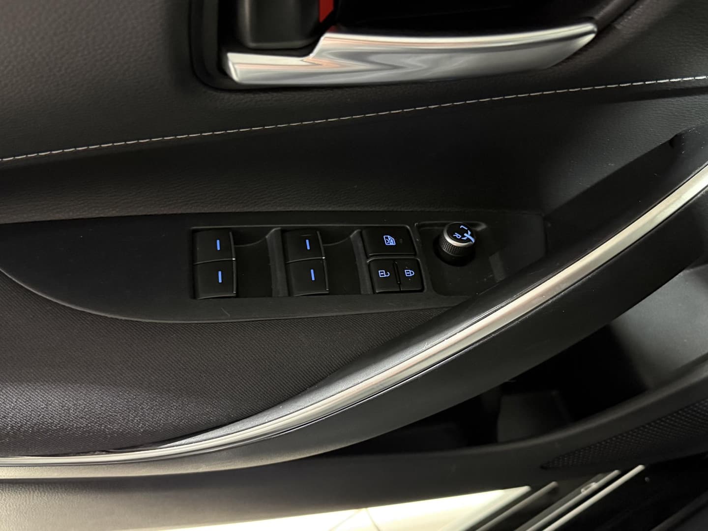 Toyota Corolla-touring-sports thumbnail 28