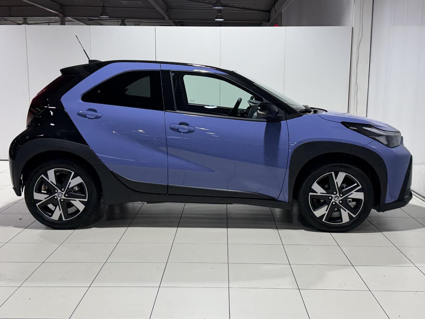 Toyota Aygo thumbnail 14