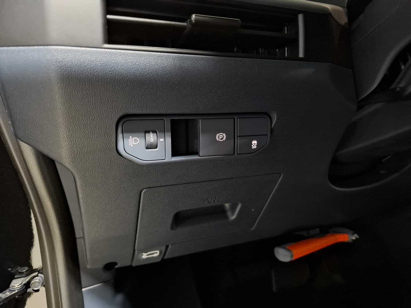 Kia Pv5 thumbnail 30