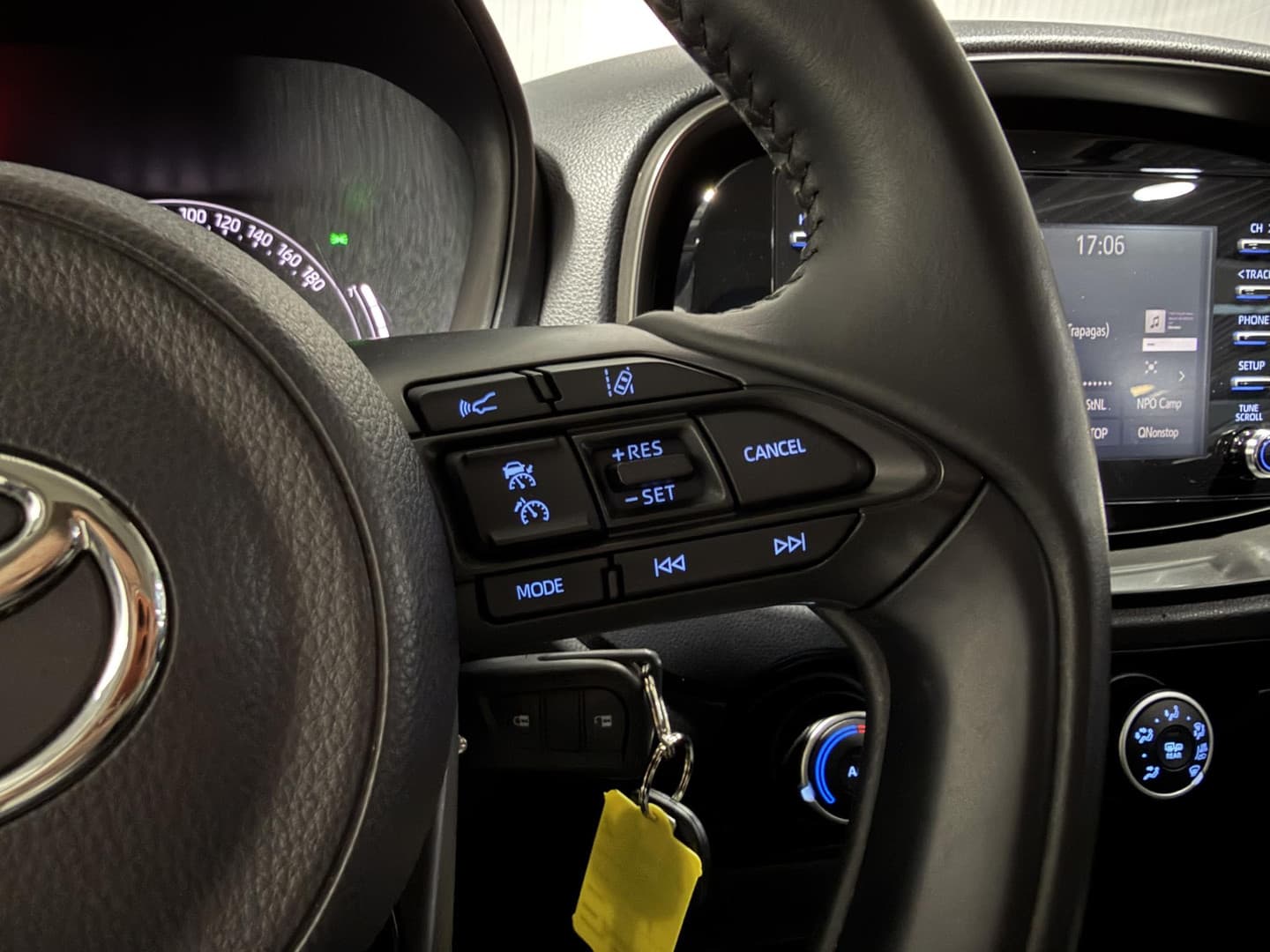 Toyota Aygo thumbnail 11