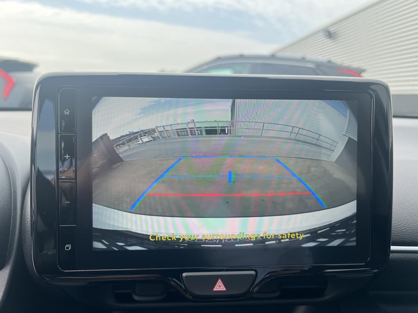 Toyota Yaris thumbnail 7