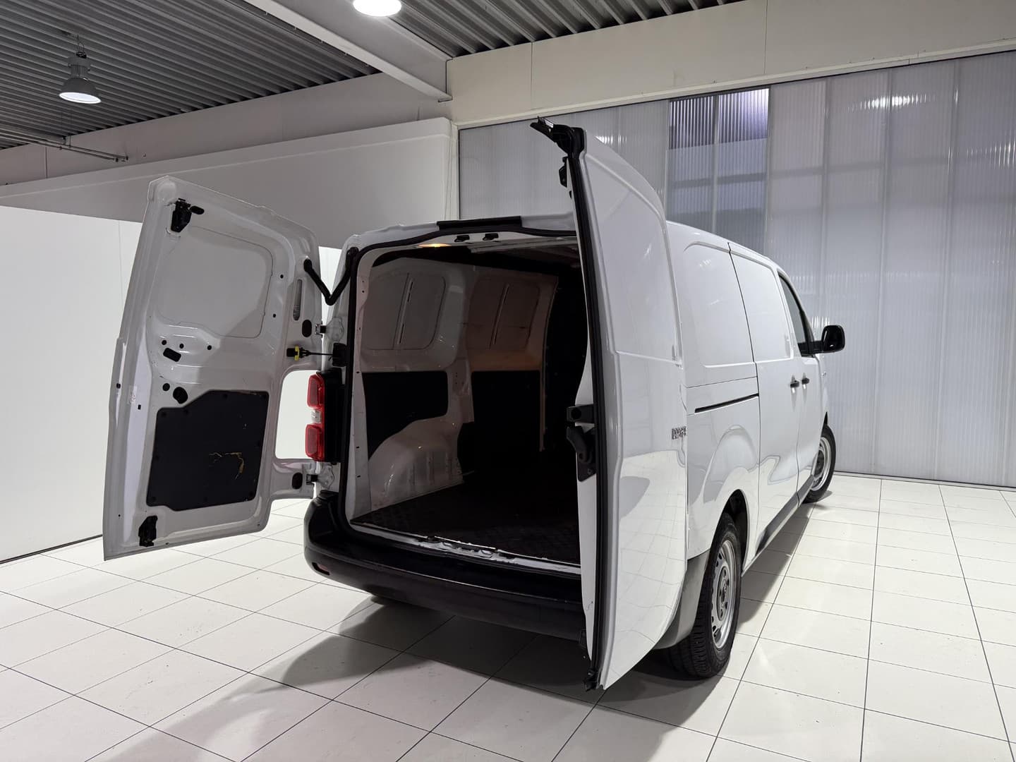 Toyota Proace thumbnail 26
