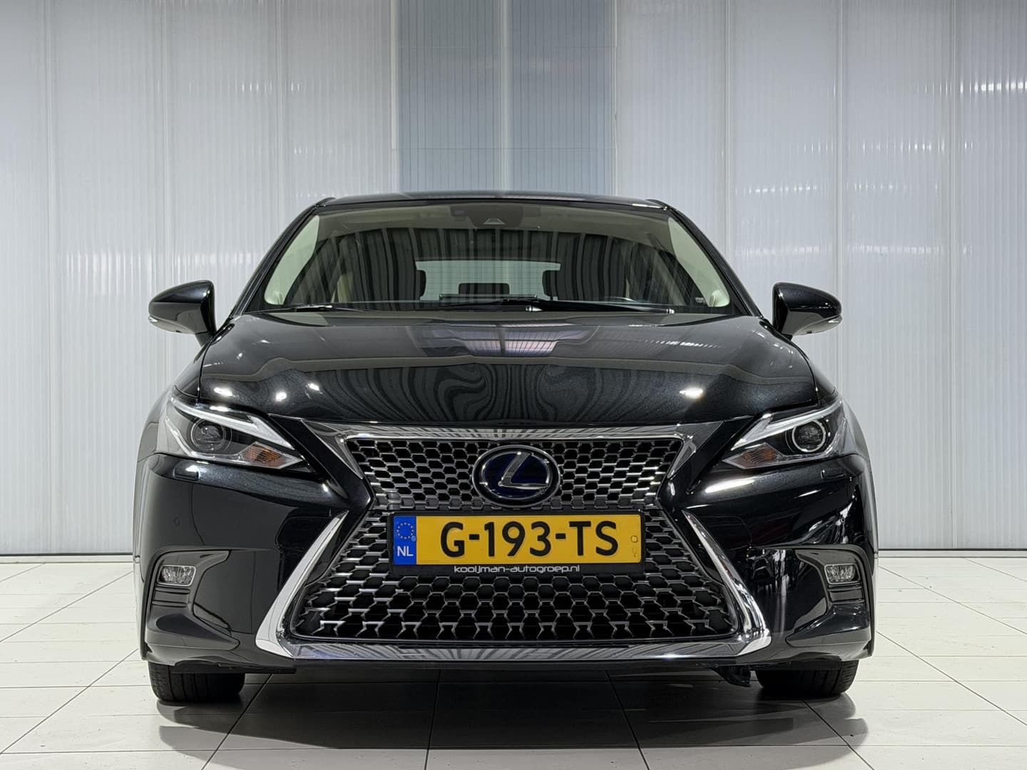 Lexus Ct thumbnail 2