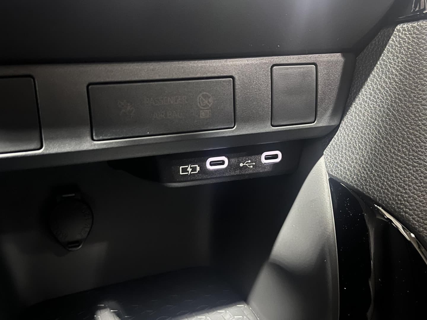 Toyota Yaris thumbnail 20