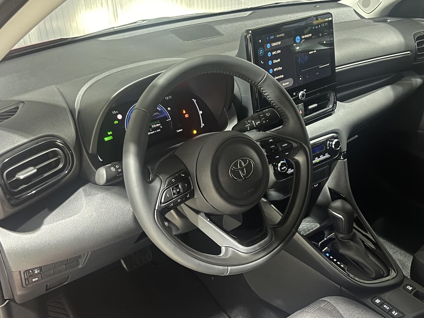 Toyota Yaris thumbnail 2