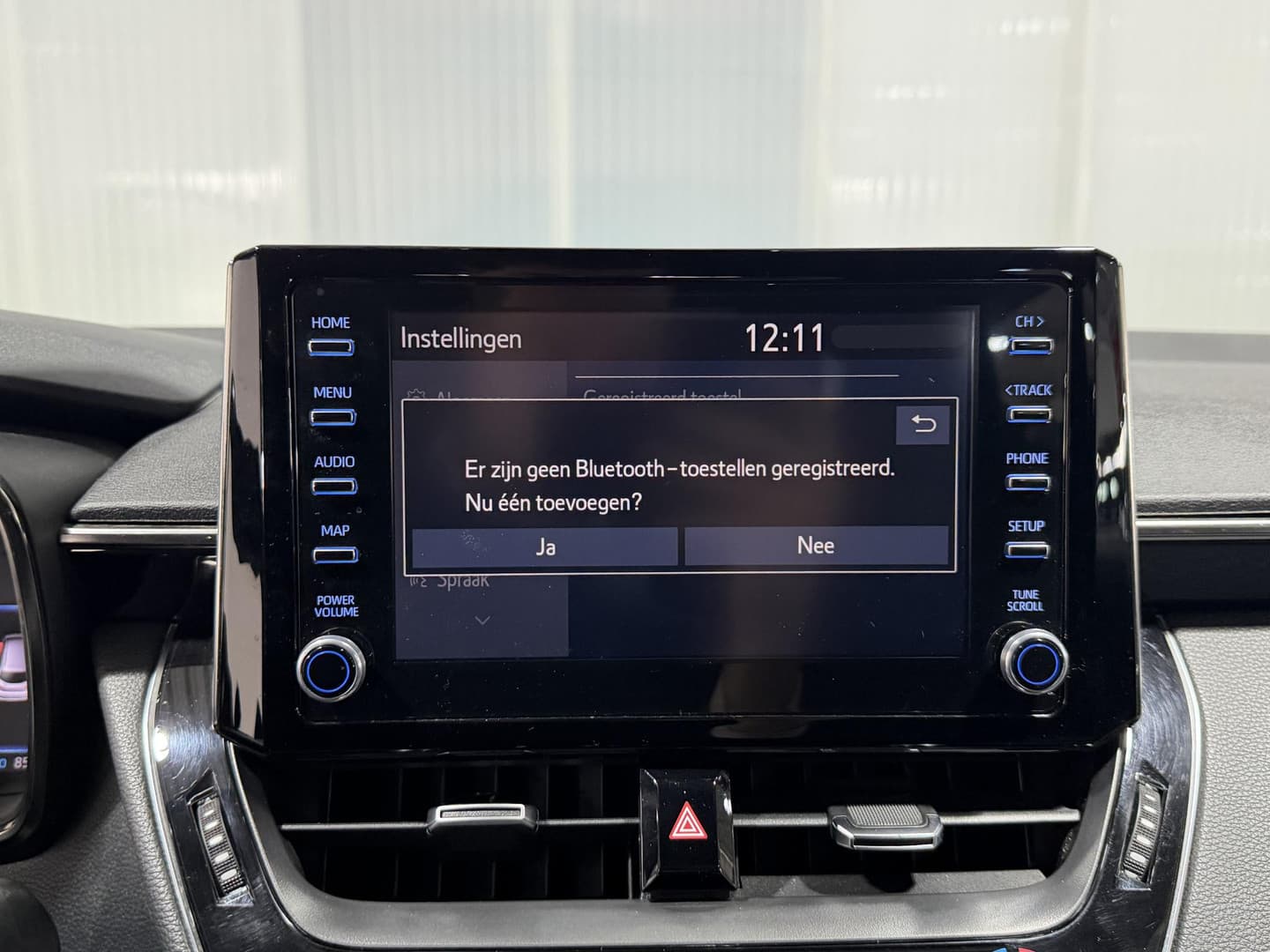 Toyota Corolla-touring-sports thumbnail 17