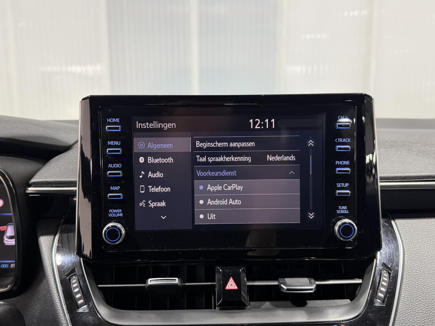 Toyota Corolla-touring-sports thumbnail 22