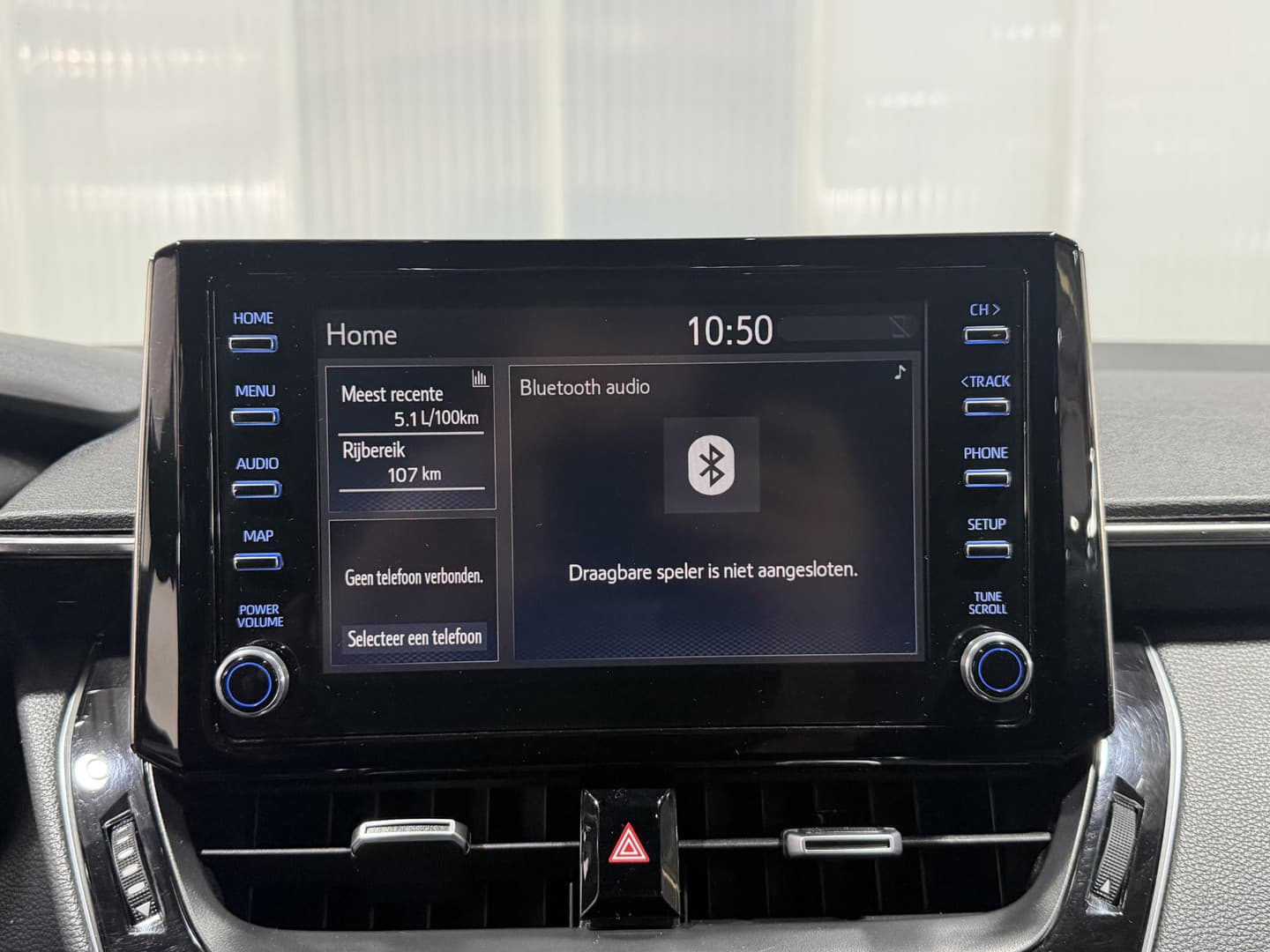 Toyota Corolla thumbnail 22