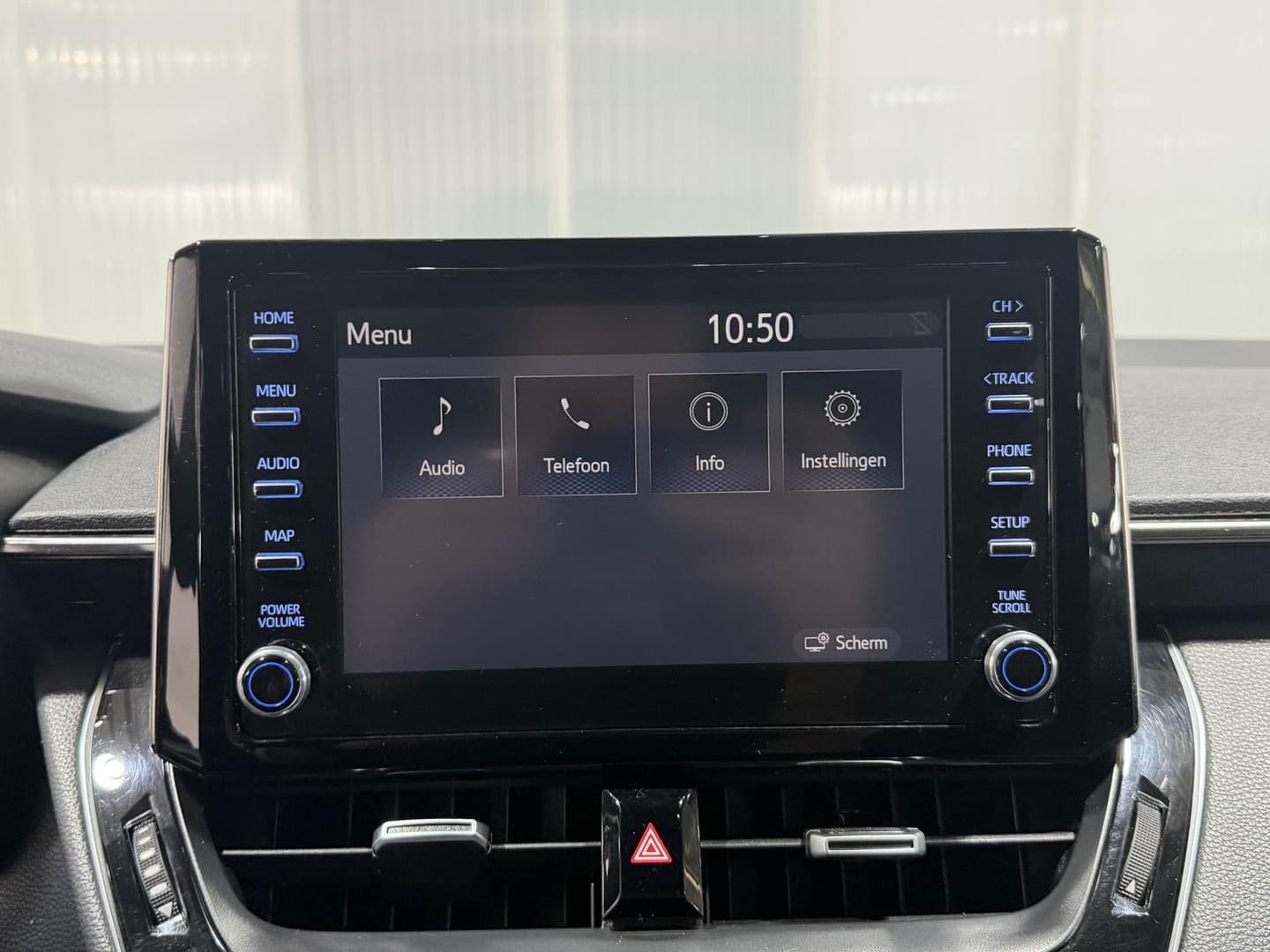 Toyota Corolla thumbnail 23