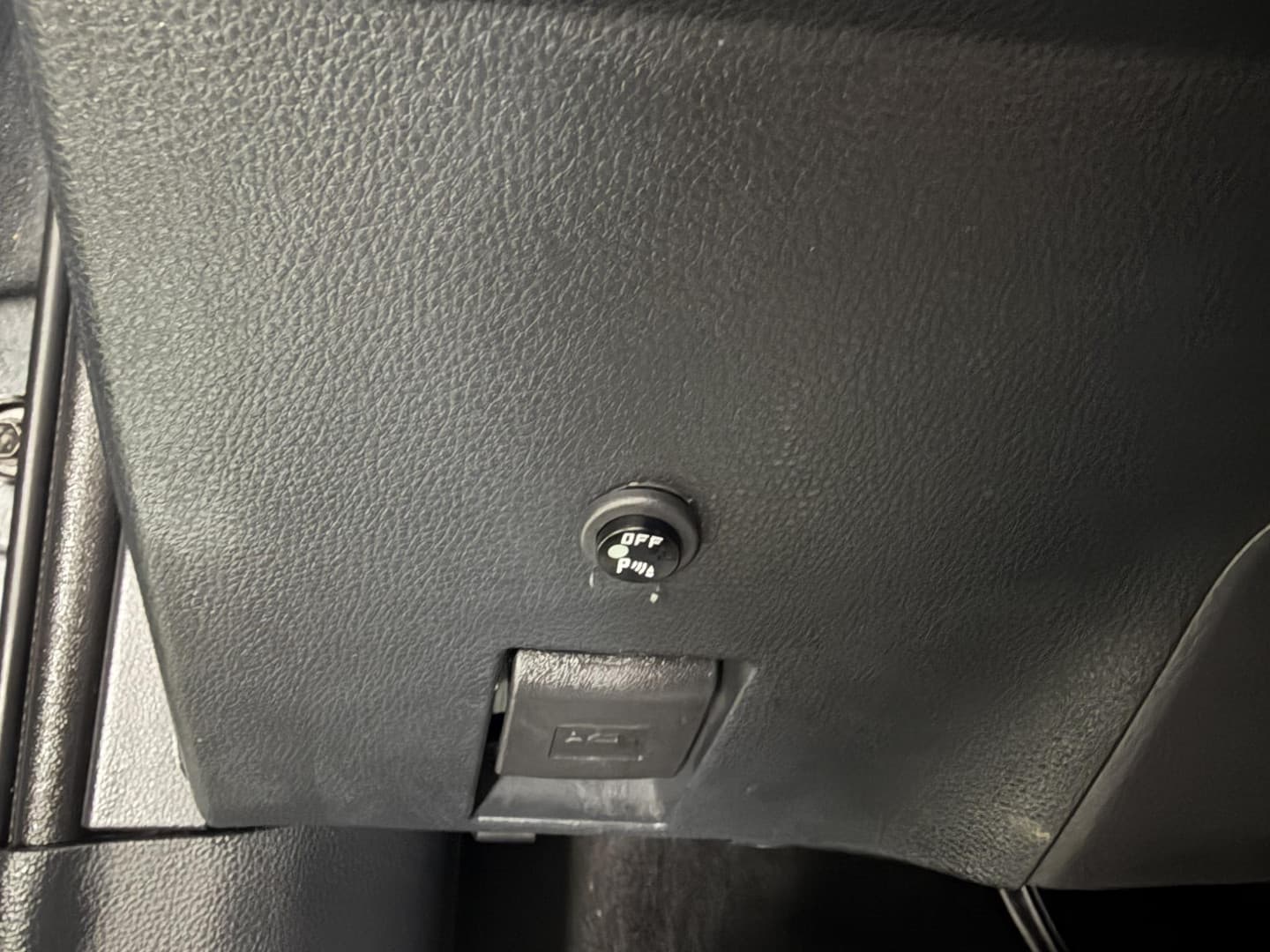 Toyota Corolla thumbnail 27