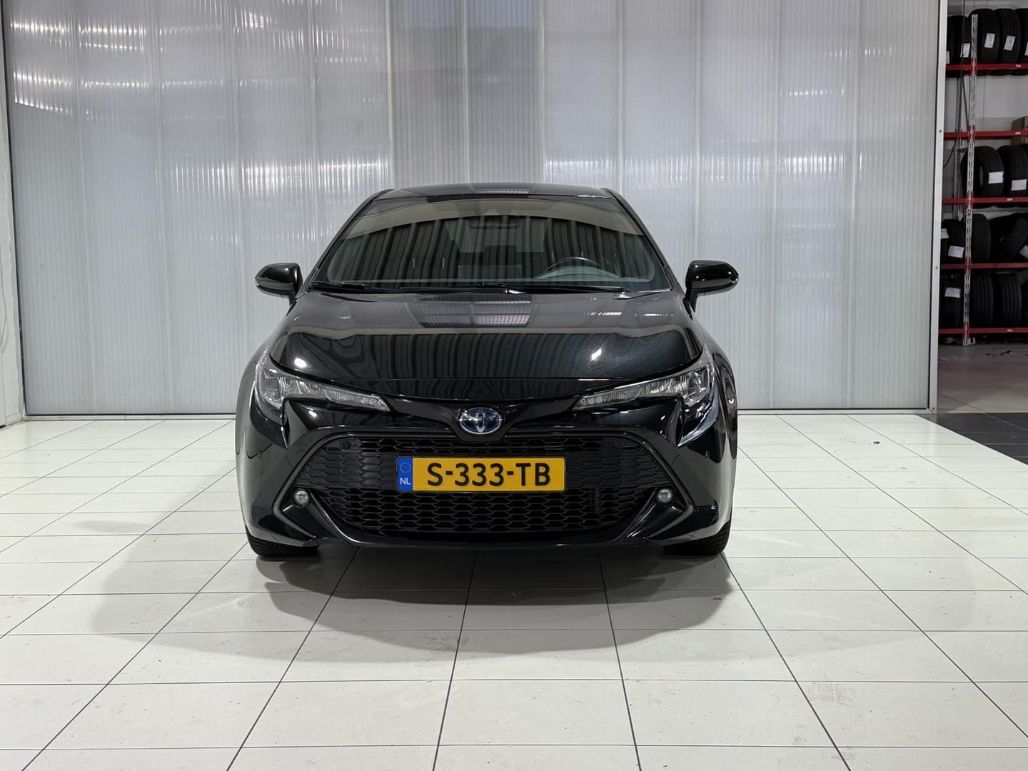 Toyota Corolla thumbnail 6