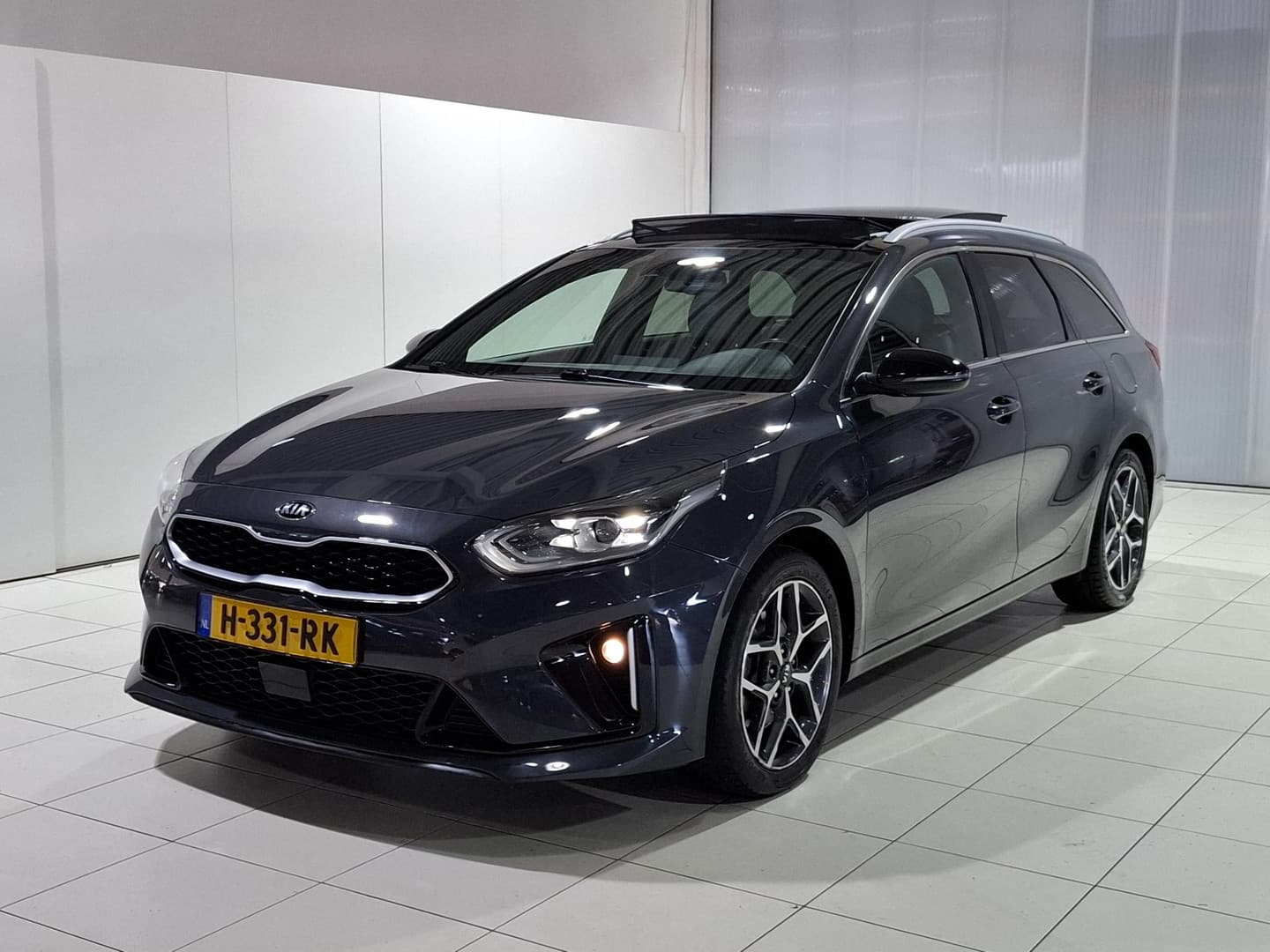 Kia Ceed-sportswagon thumbnail 5