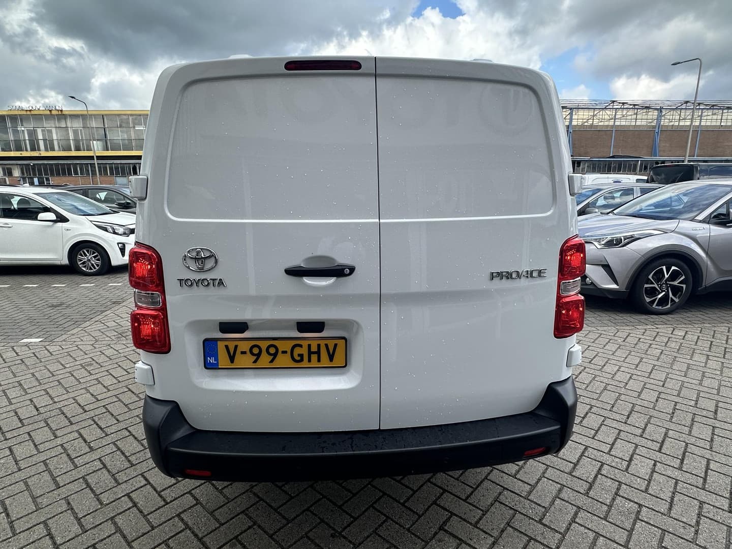 Toyota Proace thumbnail 15