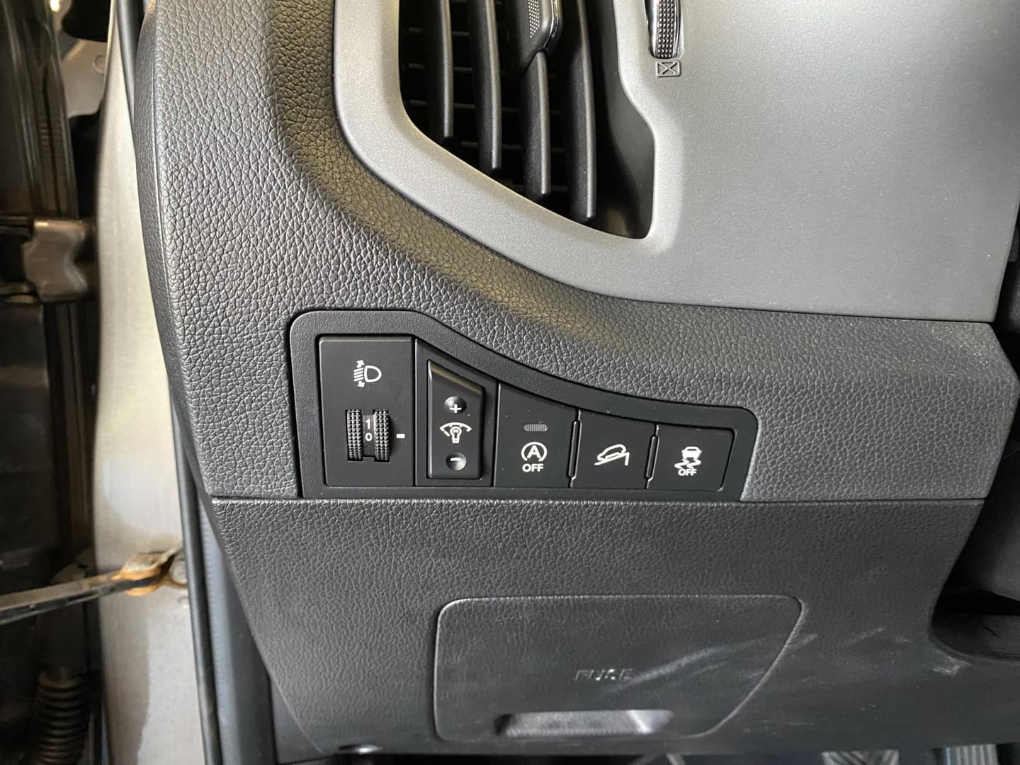 Kia Sportage thumbnail 14