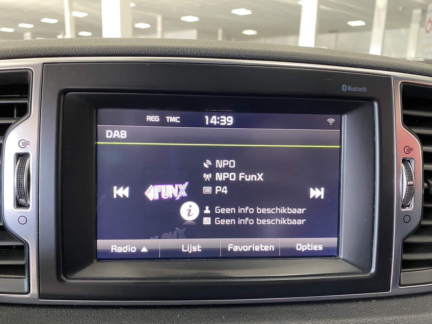 Kia Sportage thumbnail 13