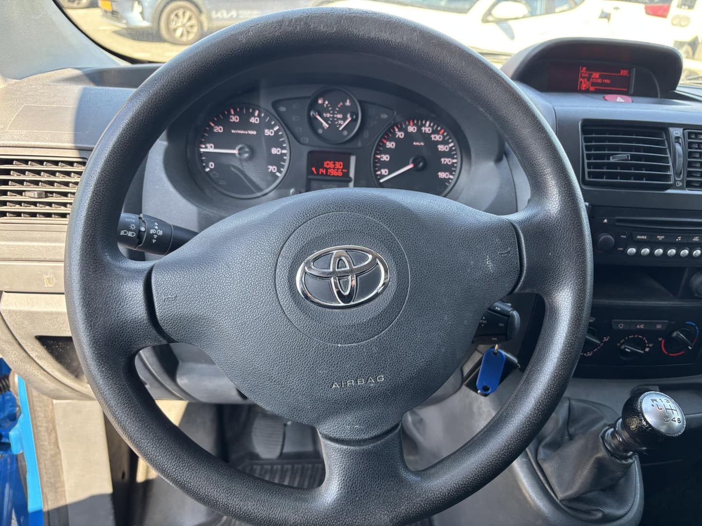 Toyota Proace thumbnail 6