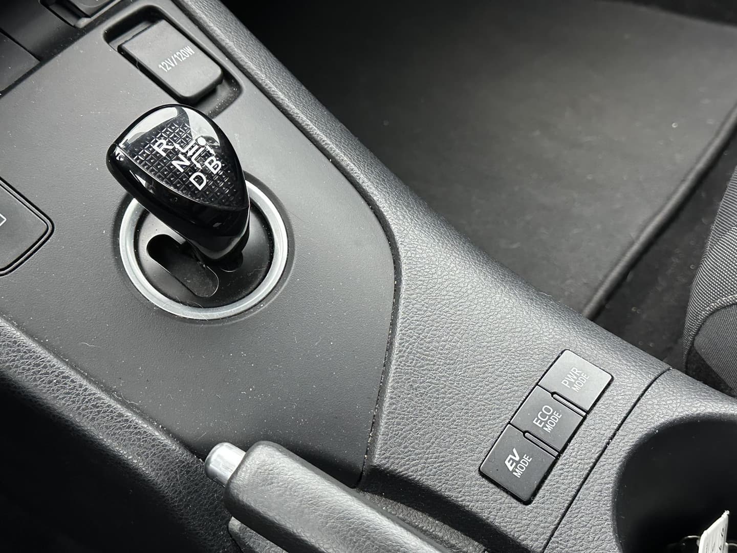 Toyota Auris thumbnail 21