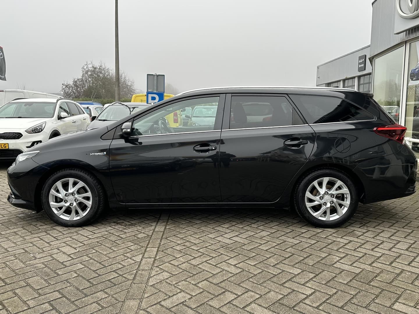 Toyota Auris thumbnail 29