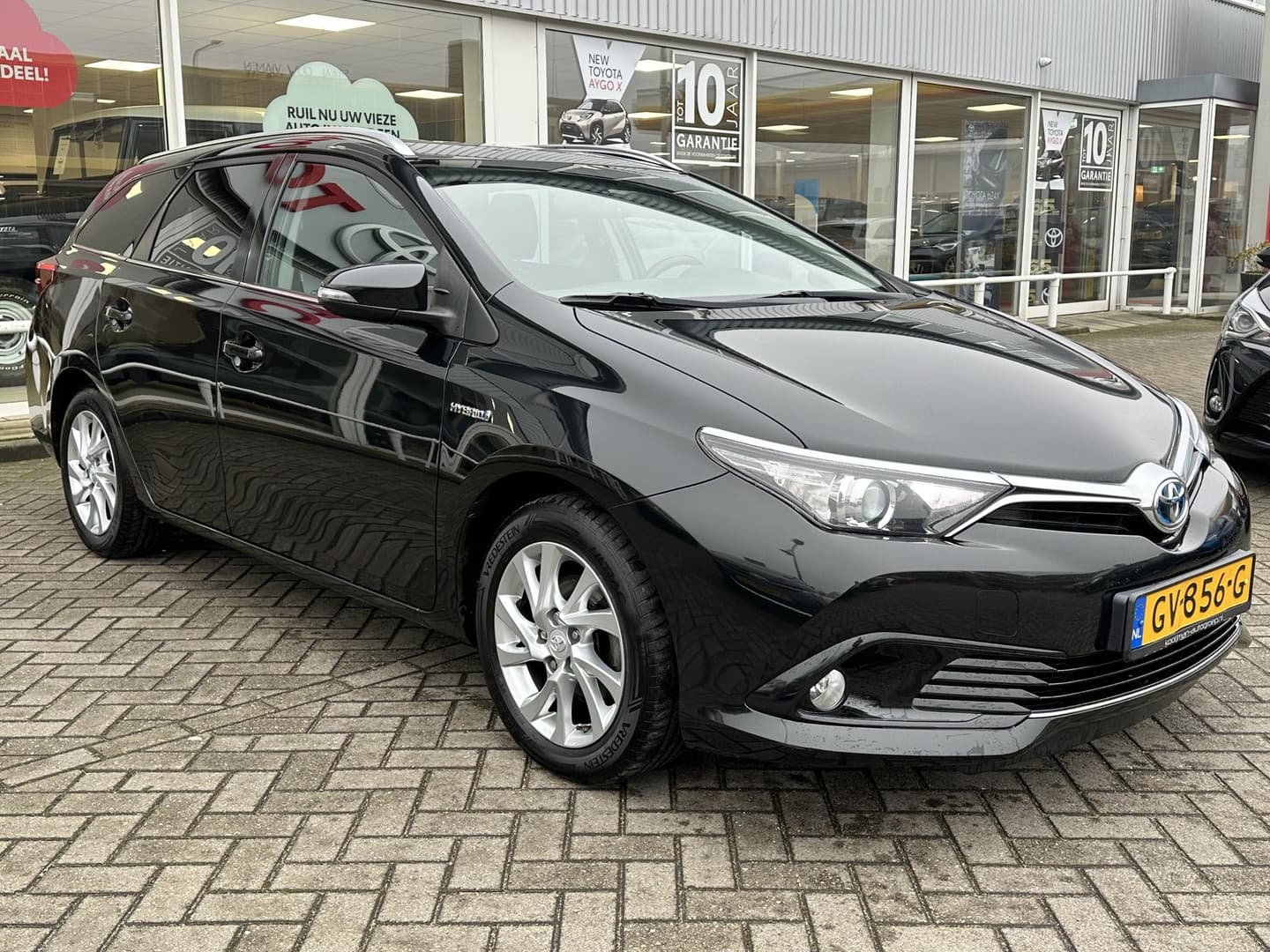 Toyota Auris thumbnail 32