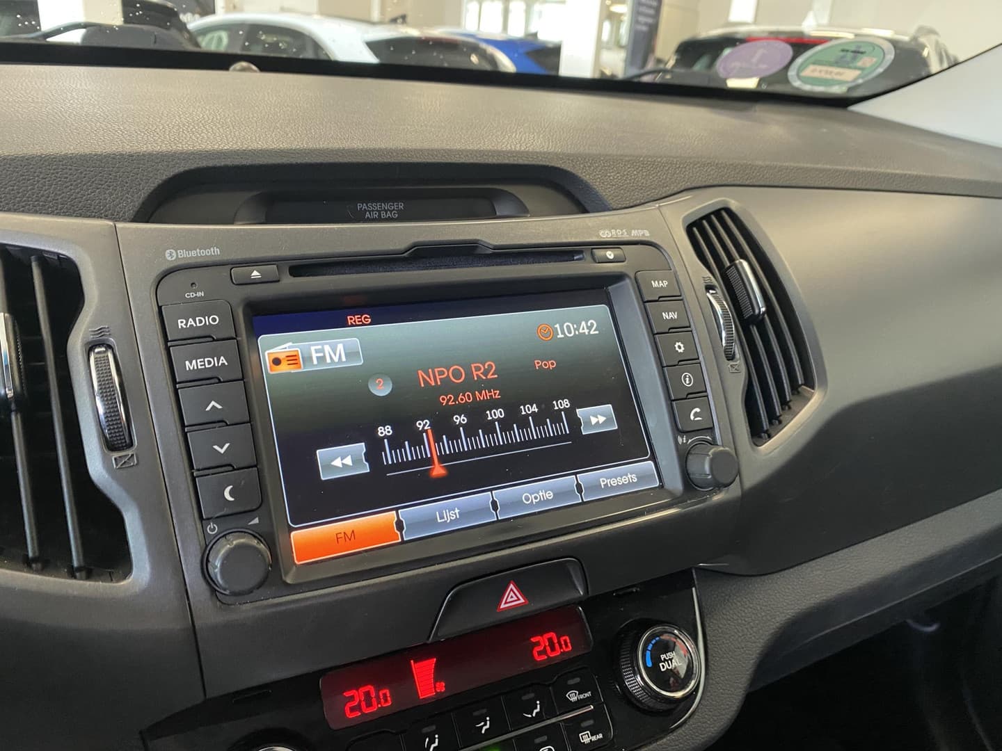 Kia Sportage thumbnail 10