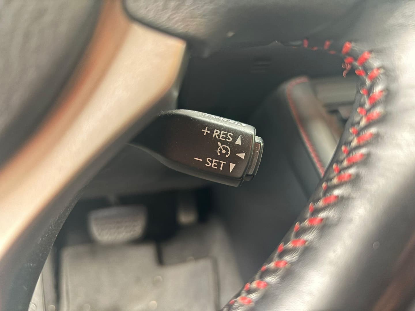 Lexus Ct thumbnail 7