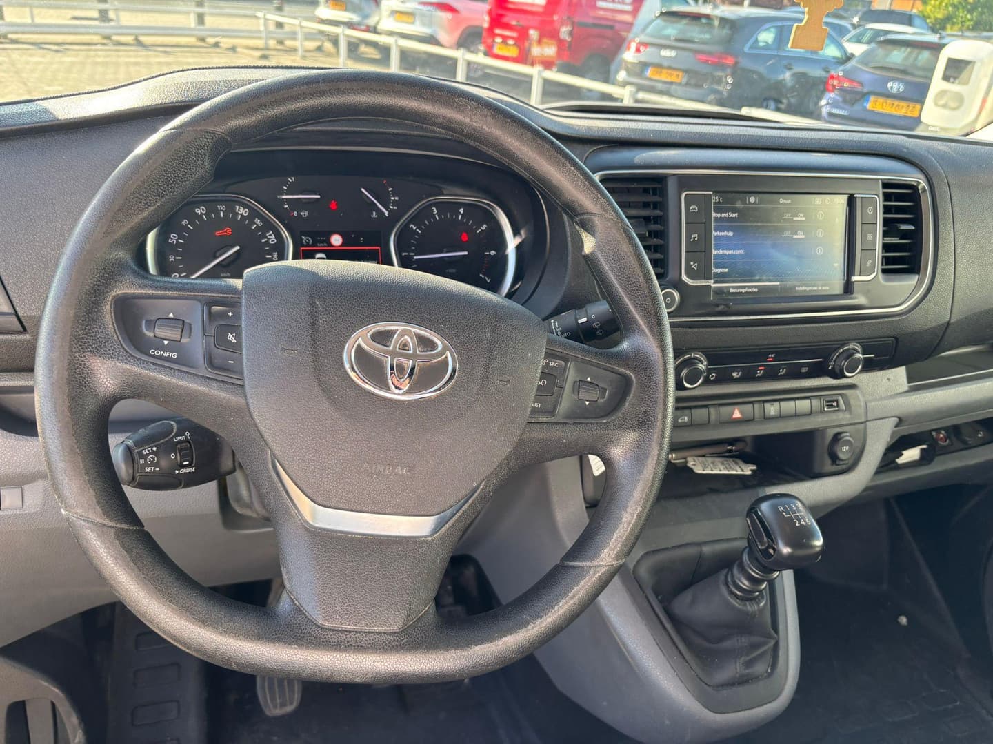 Toyota Proace thumbnail 6