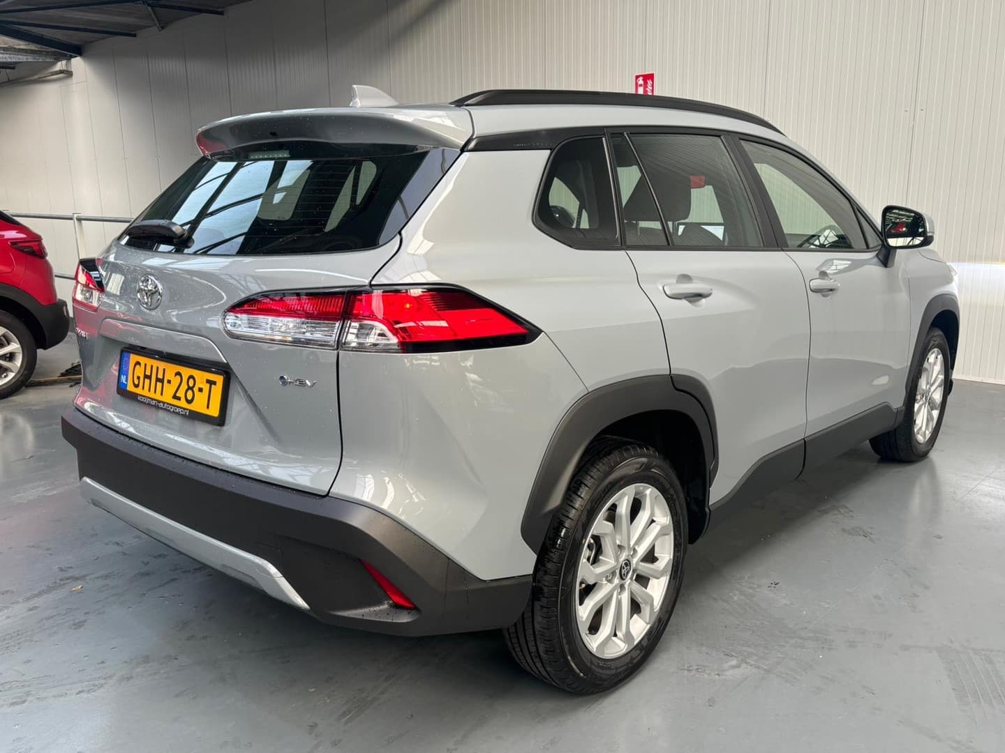 Toyota Corolla-cross thumbnail 24