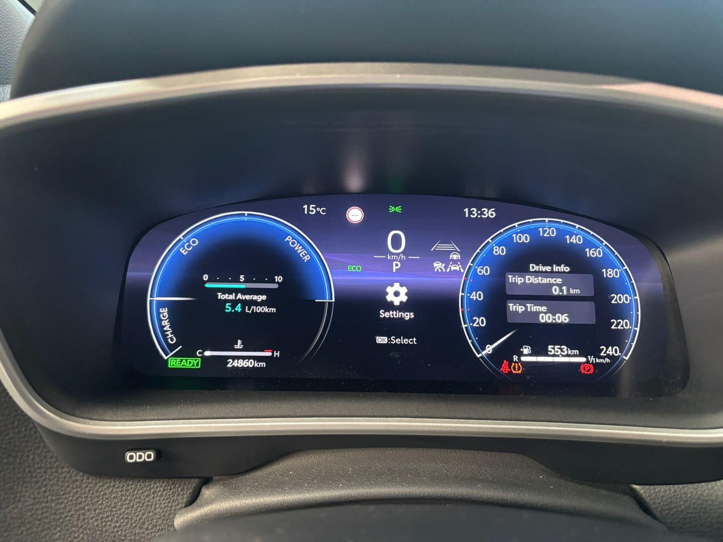 Toyota Corolla-cross thumbnail 4