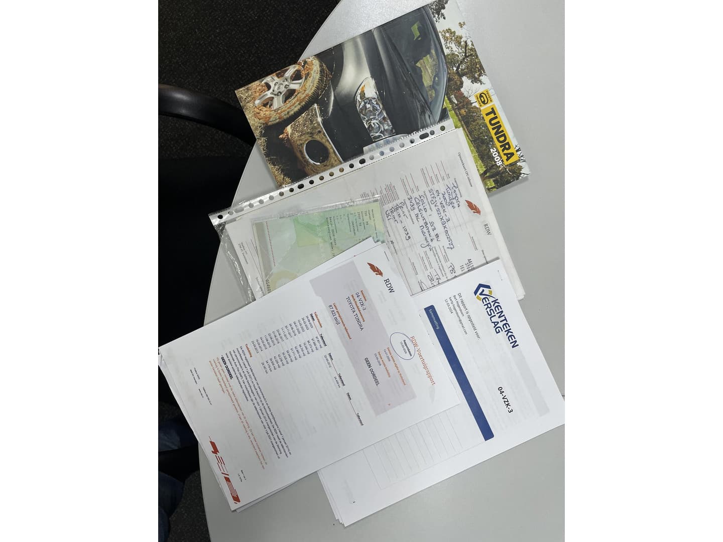 Toyota Tundra thumbnail 23