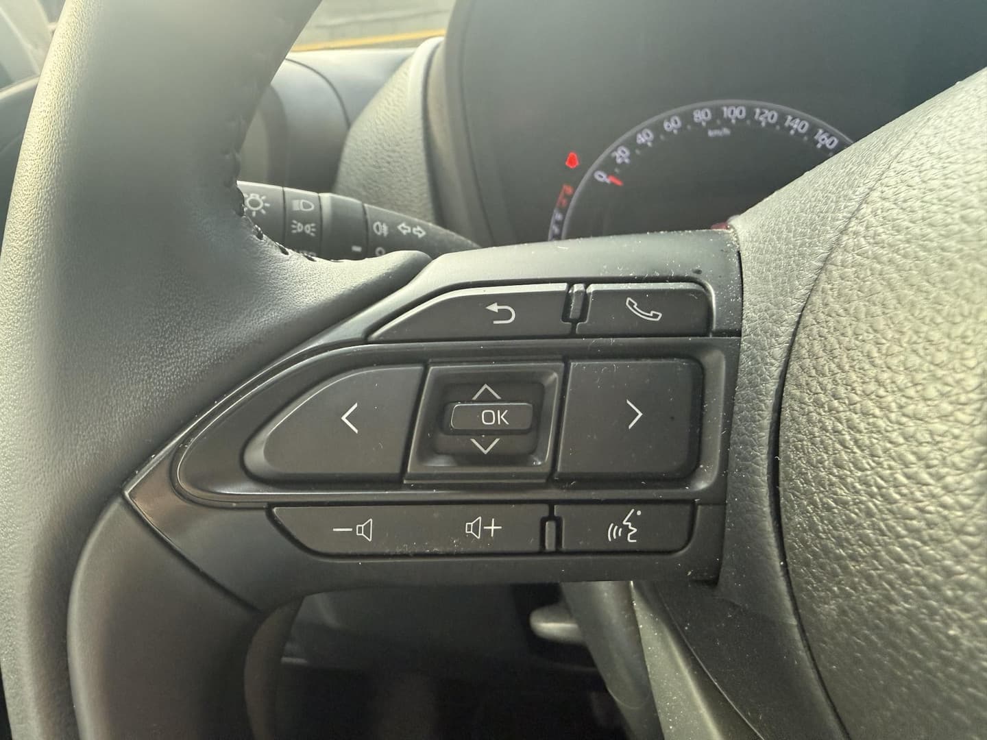 Toyota Aygo thumbnail 5