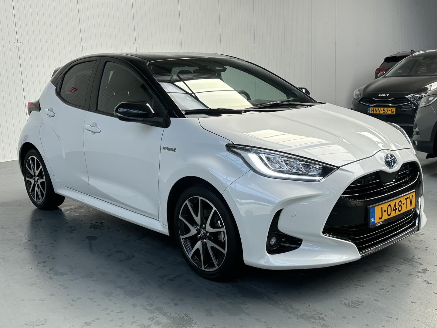 Toyota Yaris thumbnail 25