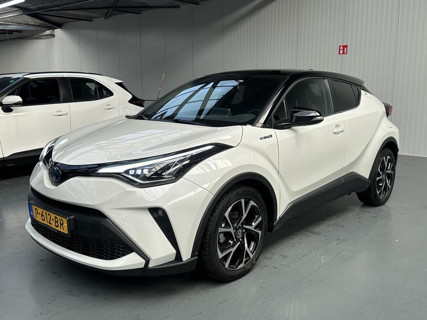 Toyota C-hr thumbnail 29