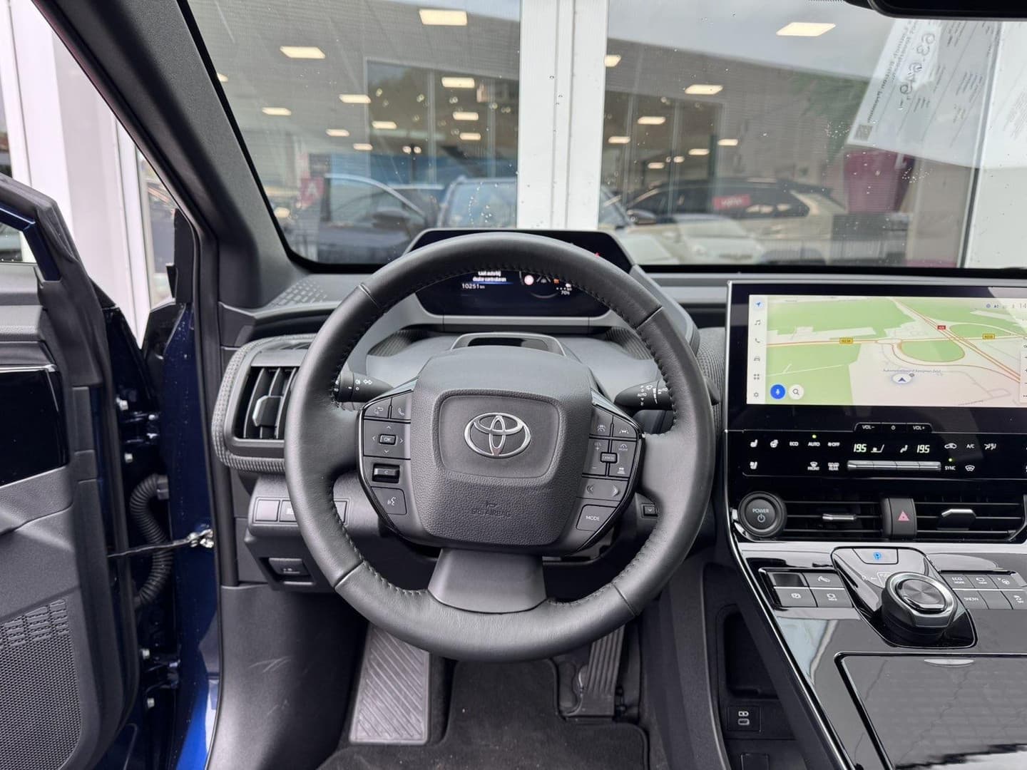 Toyota Bz4x thumbnail 10