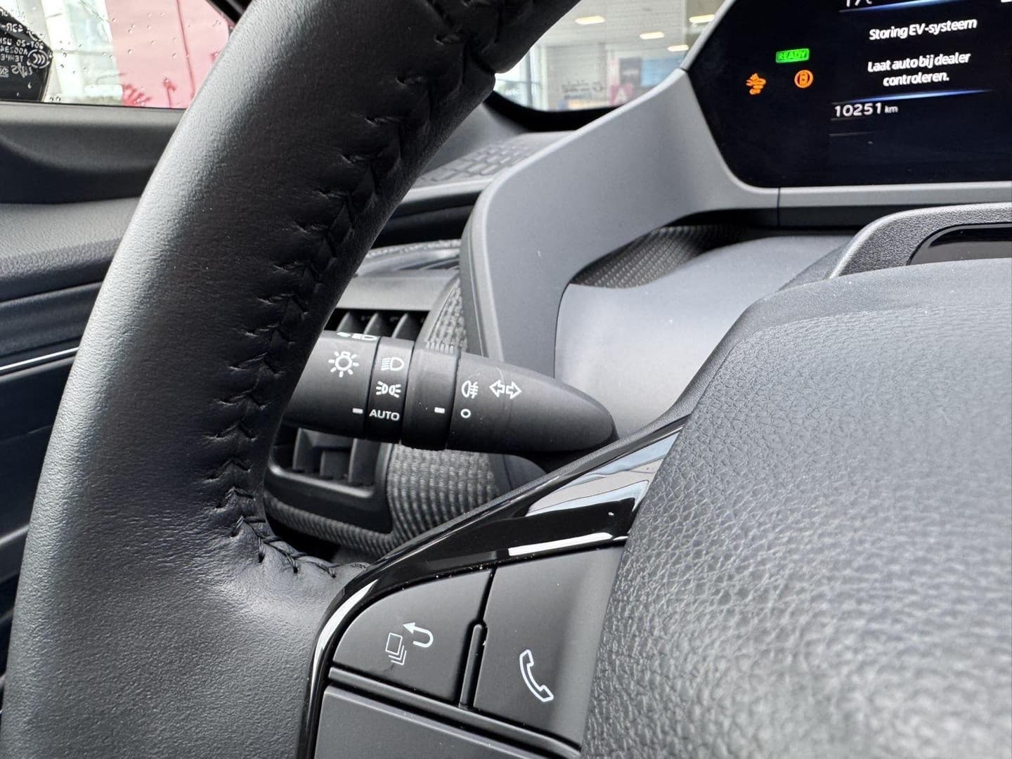 Toyota Bz4x thumbnail 13