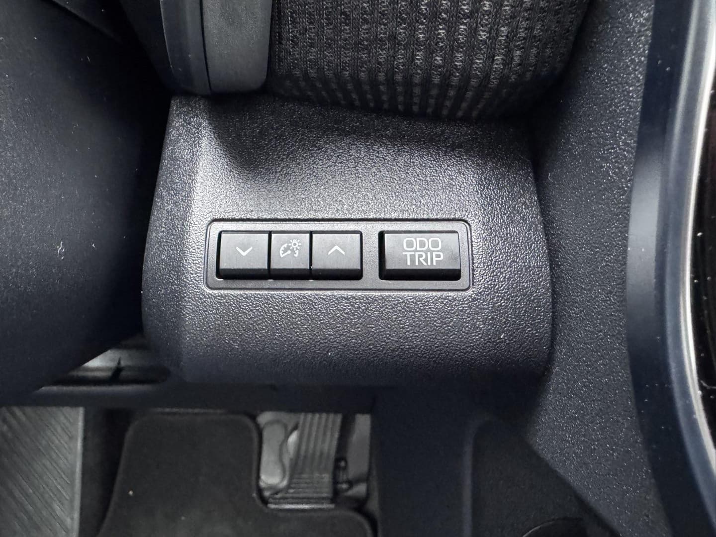 Toyota Bz4x thumbnail 15